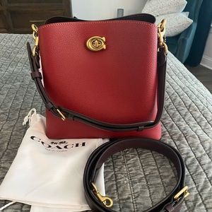 BNWT Willow Bucket bag